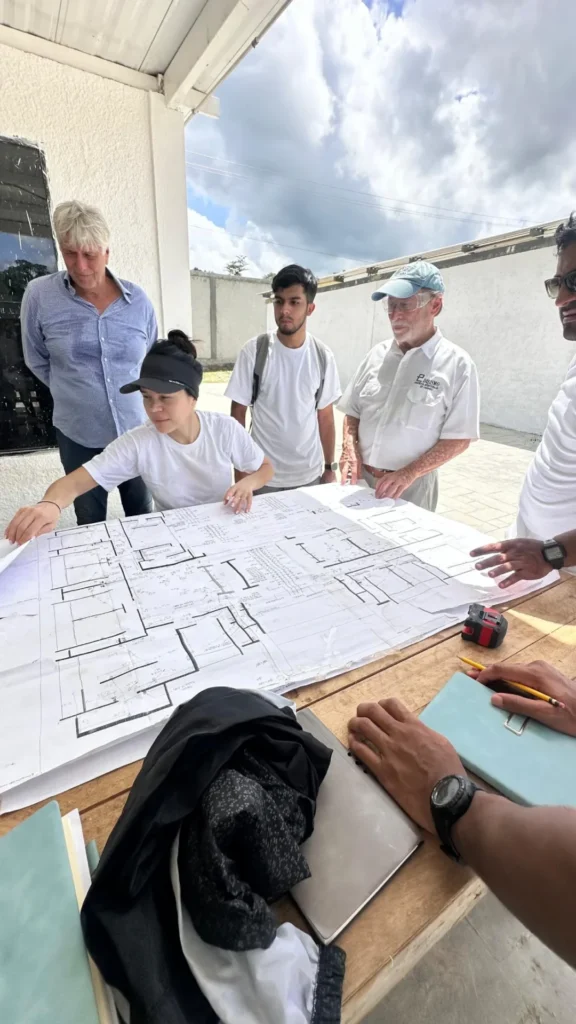 Equipo de trabajo y profesionales de Arquiarteca